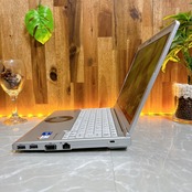 美品2021年式 /Panasonic Let's note sv1 /メモリ16GB/SSD256GB/ビジネス/軽量ノートパソコン