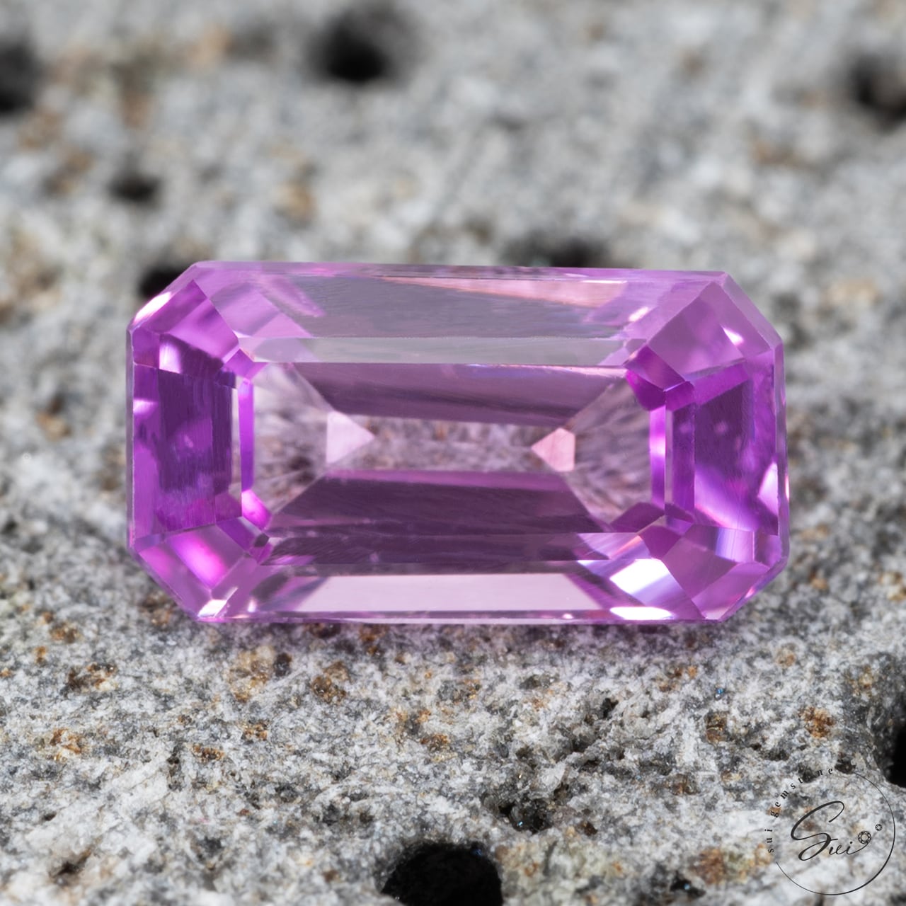天然【非加熱】サファイア・パープリッシュピンク 0.78ct GLC鑑別書