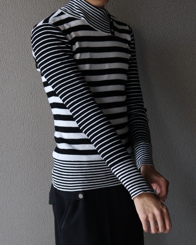 Turtleneck striped knit