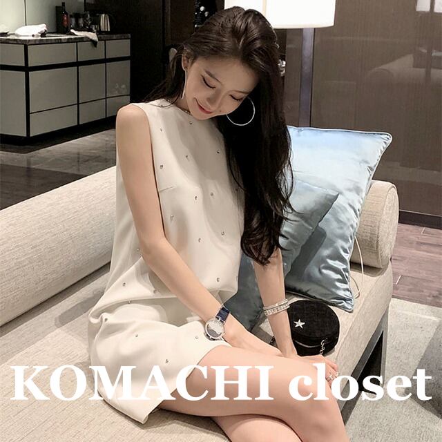 【送料無料】 ワンピース ミニワンピース ラインストーン キラキラ ドレス 白 黒 韓国 レディース オルャン ミニ丈 ミニ ショート ショート丈 袖なし ノースリーブ ラウンドネック スリム タイト 細身 Iライン きれいめ シンプル 大人 上品 おしゃれ お洒落 大人女子 こなれ感 キュート 個性的 主役級 存在感 フォーマル 誕生日 10代 20代 30代 デート 女子会 休日 パーティー イベント ガーデン レストラン 韓国系 コーデ スタイル