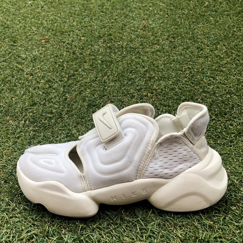NIKE AQUA RIFT  ナイキ アクアリフト HB987
