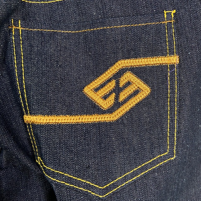 『送料無料』ENYCE エニーチェ ストレートデニムパンツ 濃紺 W32 ステッチ刺繍