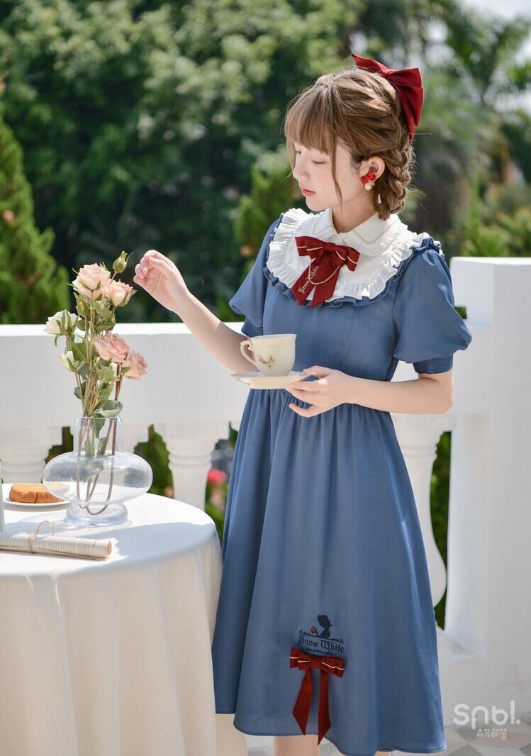 424 レディース 可愛い ロリータ ディズニー 白雪姫 公認 ワンピース C0f1f8 Lachouette