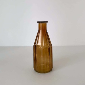 Vase Shoot Brown