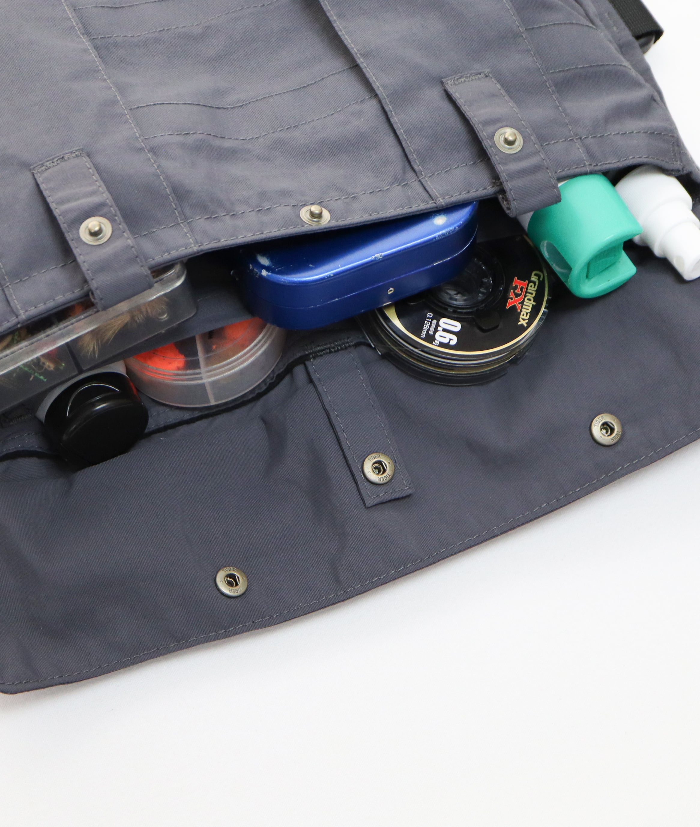 FISHING TACKLE PACK VER.2 CHARCOAL | SHAKU HUNTER ONLINE STORE