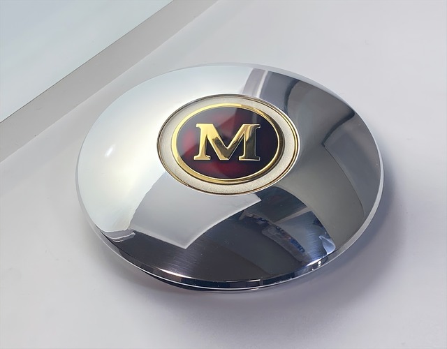 ハイクオリティ・アルミセンターモチーフ (for MOTO-LITA) カラー：赤/シルバー　　パーツNo : DTC094-RS