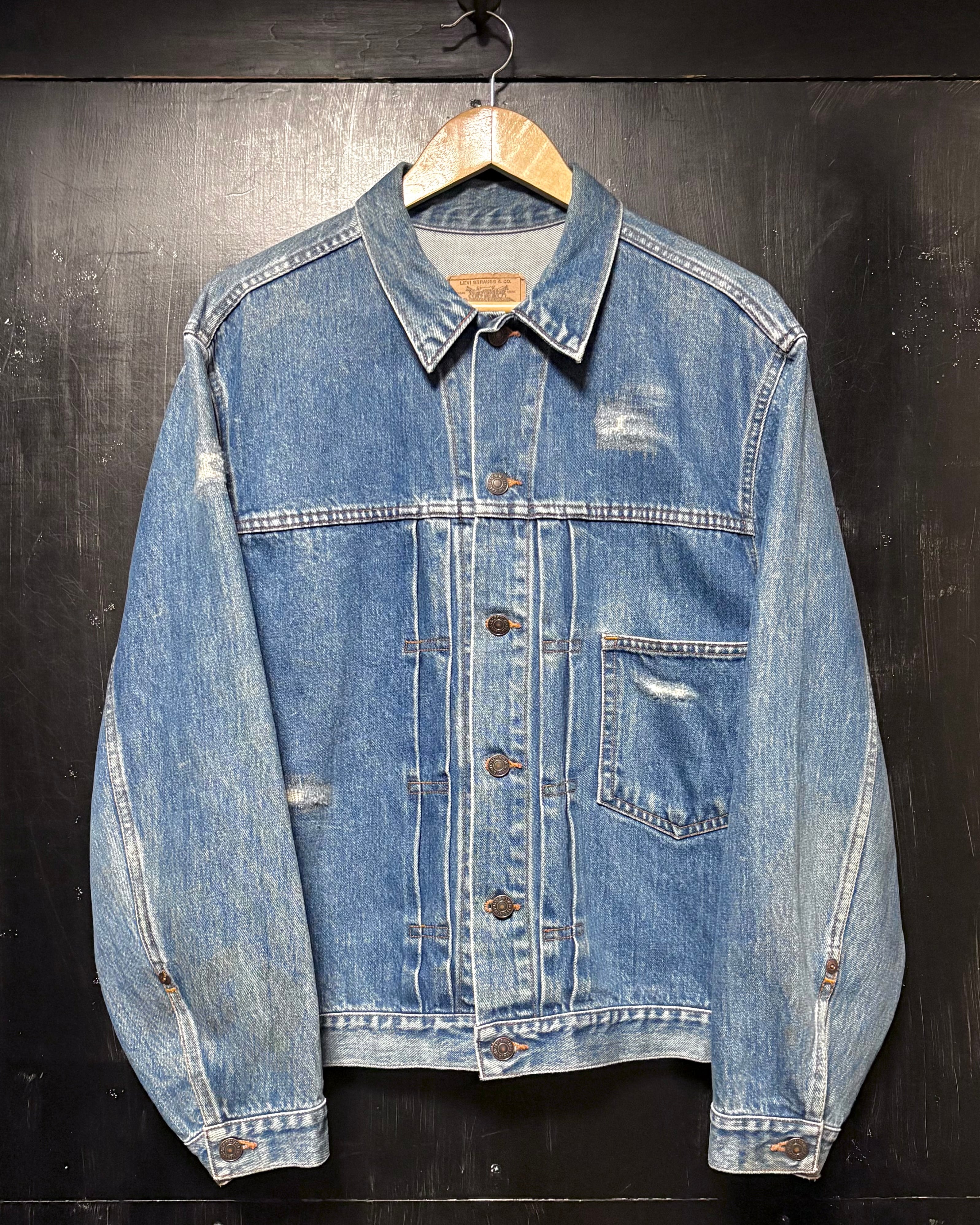 00's / Levi's Red Loop Distressed Pencil Stripe Denim Jacket | ASCENT