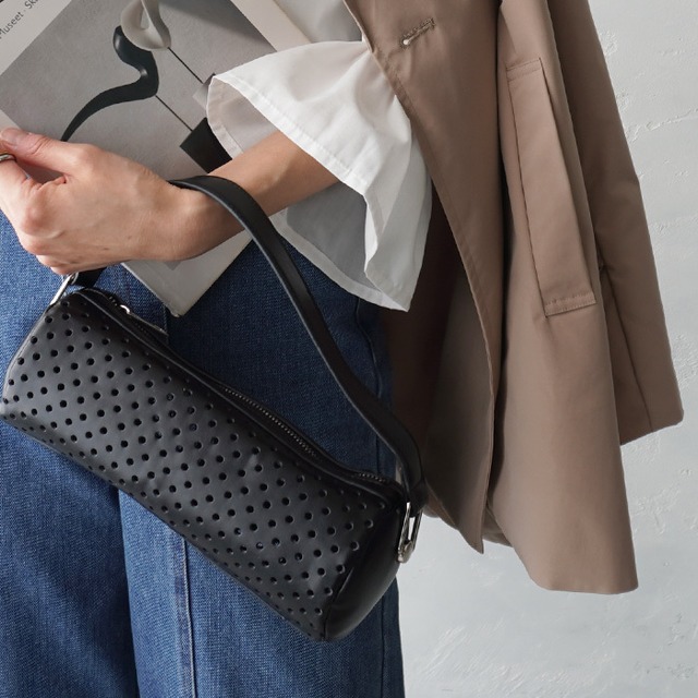 （Y）【４月中旬】パンチングワンショルダーミニバッグ