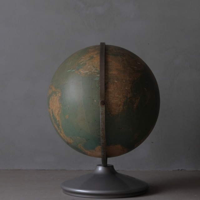 Globe