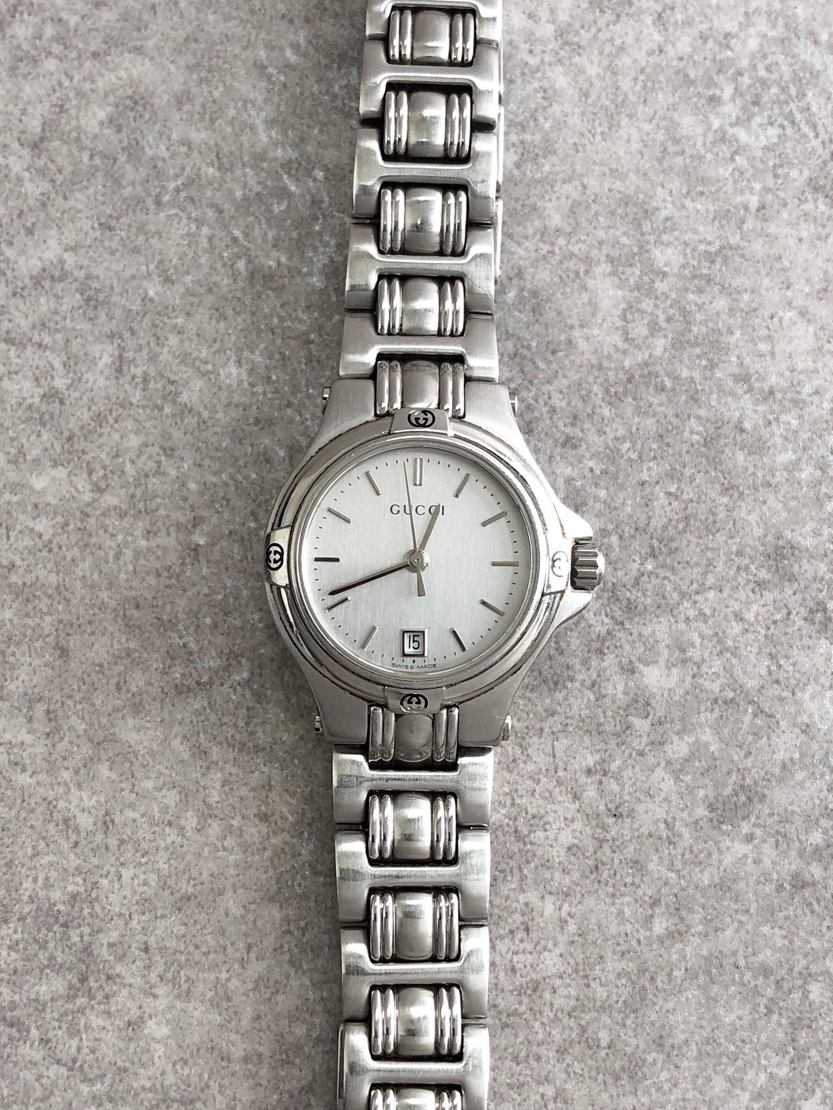 GUCCI グッチ 腕時計 シルバー ステンレススチール クウォーツ 9040L