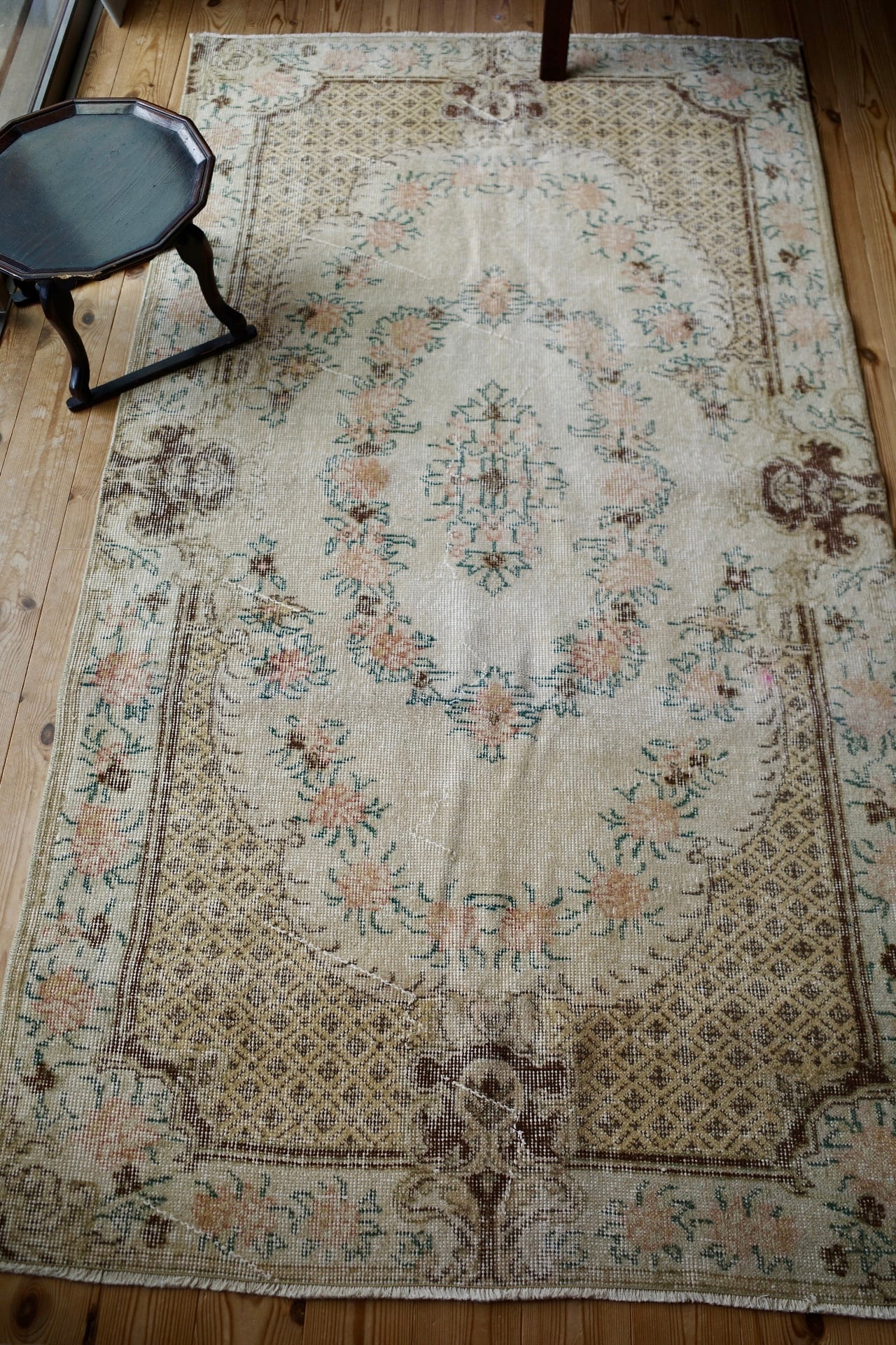 vintage rug | Koreniwa vintagerug