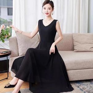 【送料無料】 ロングドレス 3色 衣装 カラードレス シアー ひざ丈 ミモレ Aライン フレア プルオーバー ノースリーブ Vネック 透け感 シースルー 厚手生地 エレガント 可愛い シンプル おしゃれ お洒落 主役級 こなれ感 高見え 無地 夏 定番アイテム 30代 40代 レディース 女性用 お出かけ 女子会 休日 お茶会 結婚式 二次会 パーティ 演奏会 フォーマル ファッション コーデ スタイル 楽ちん 体型カバー 垢抜け 存在感