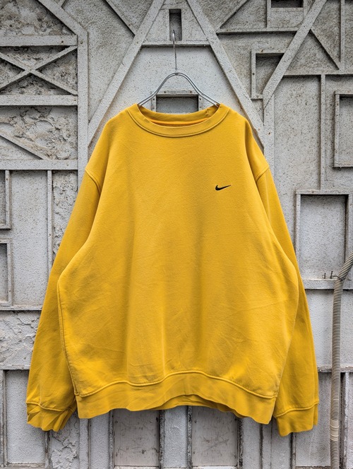 "NIKE" swoosh embroidery sweat