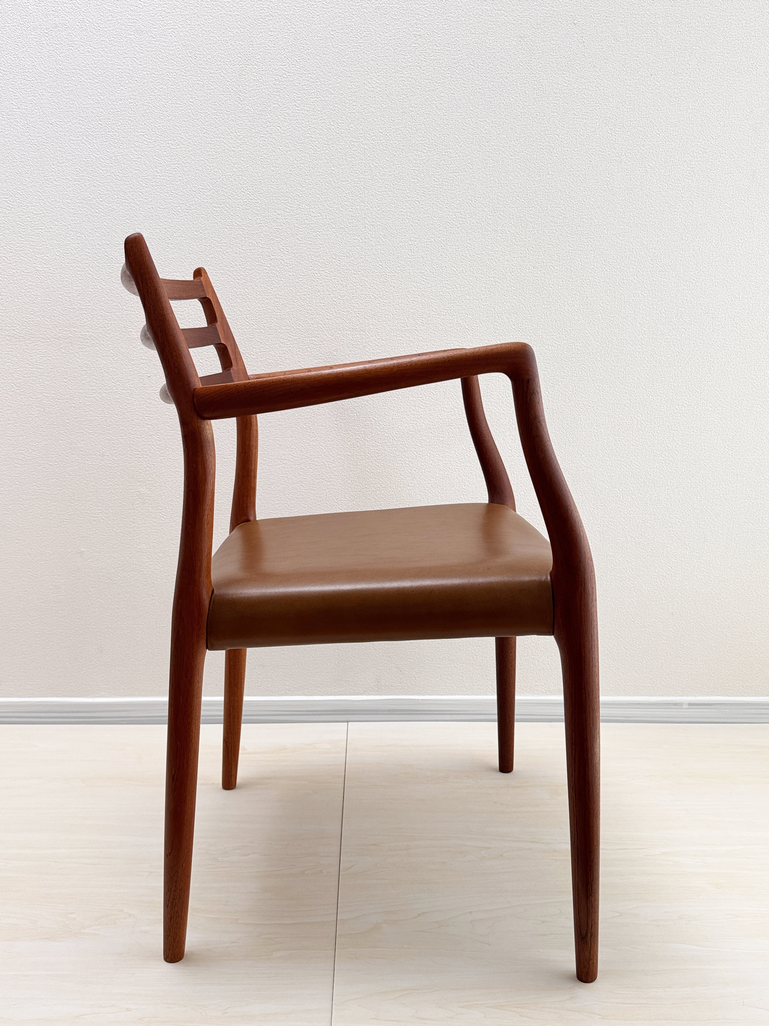 オーク材本革アームチェア　(検索) ウェグナー　J.Lモラー　デンマーク 北欧 Model 62, Teak, Niels O. Møller, J.L. Møller / J.L.モラー アーム