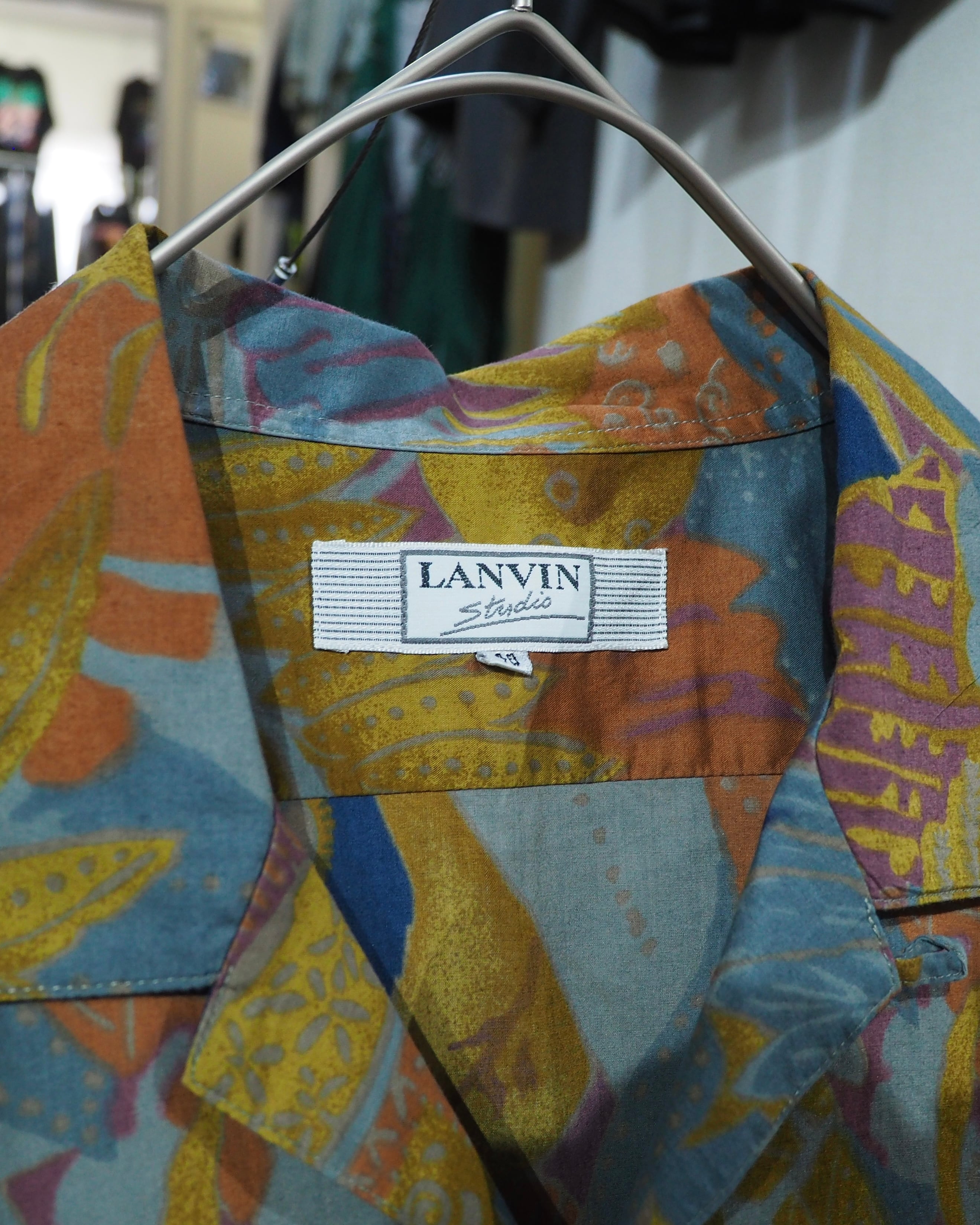 1980 - 90s ” LANVIN Studio ” vintage Open collar SS shirt