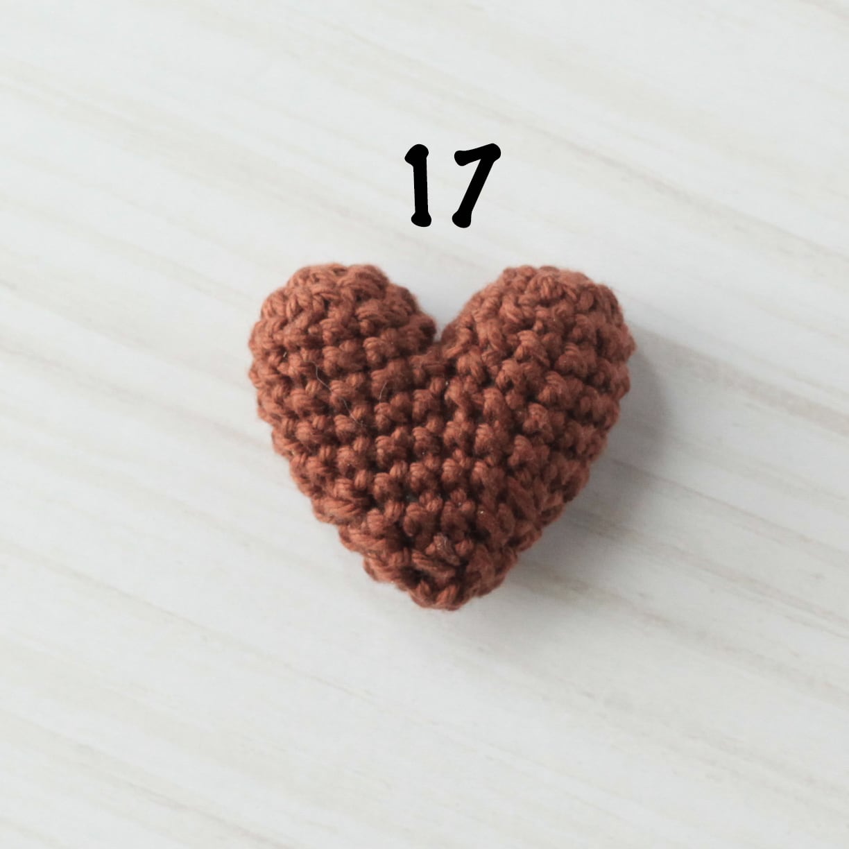 ハートのあみぐるみ | pomme de pin ニューボーンフォト専門店