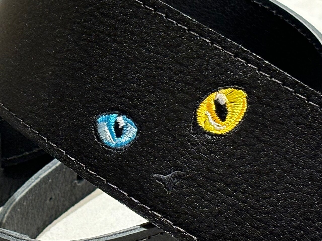 L-Slide Strap ねこ