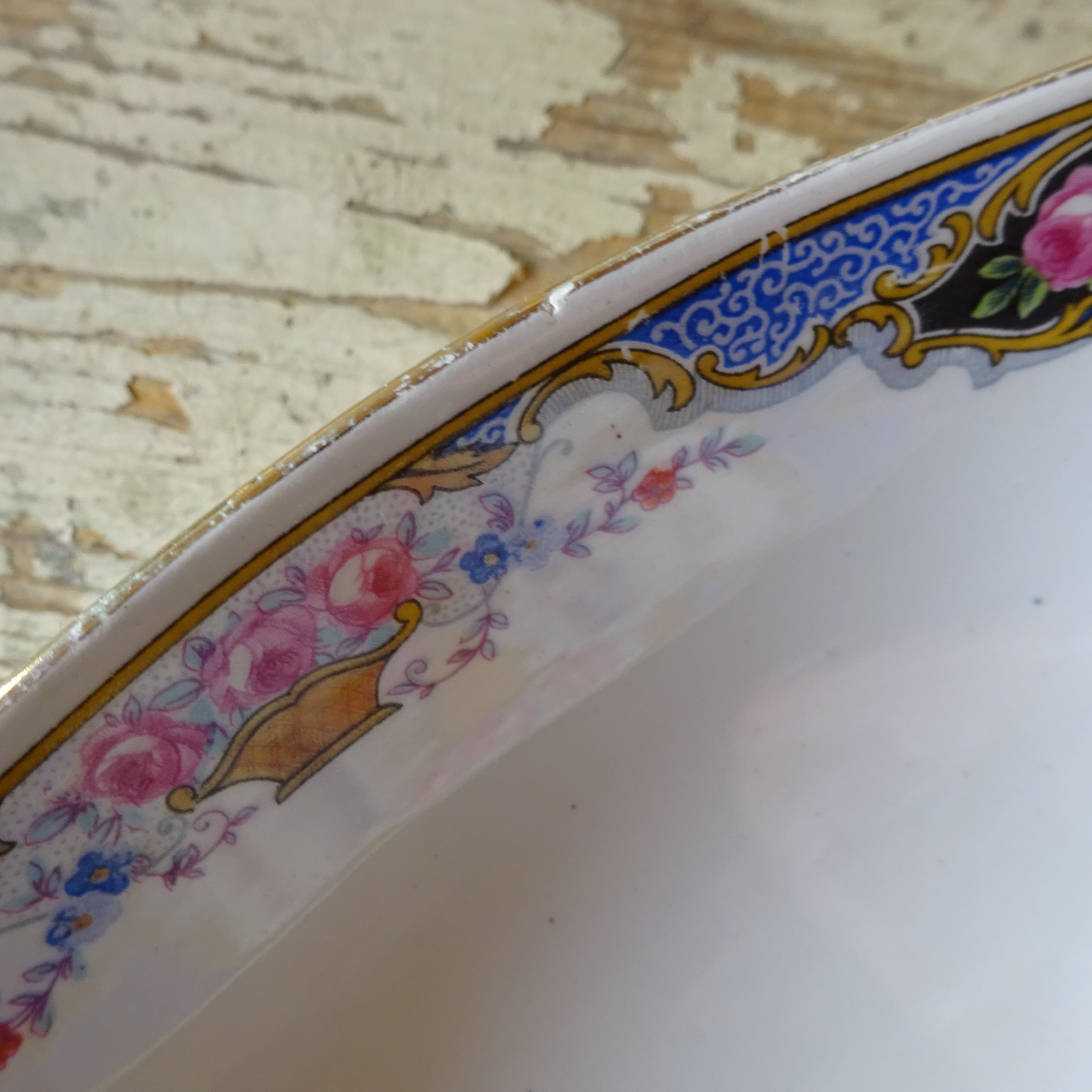 ☆SARREGUEMINES ET DIGOIN décor《Petites Roses》RAVIER (B)