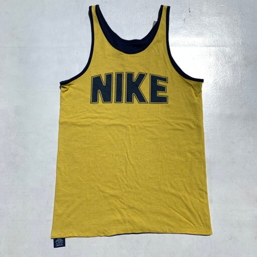 80's NIKE ナイキ リバーシブル タンクトップ カマボコ ダブルフェイス 紺タグ イエロー ネイビー2トーン Mサイズ USA製 希少  ヴィンテージ BA-985 RM1354H | agito vintage powered by BASE