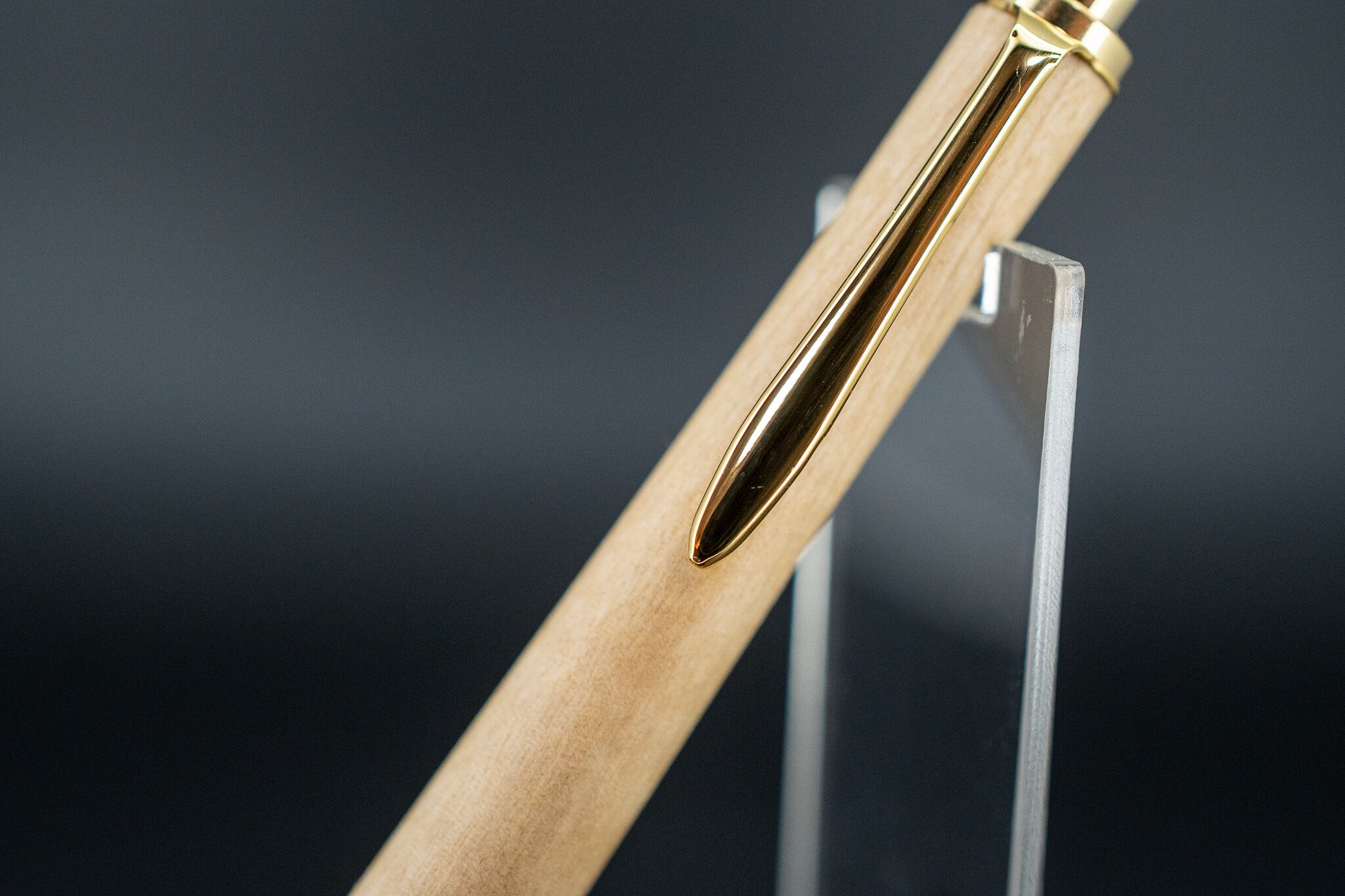 ※【実りの象徴】 トチノキ 縮み杢 ① 細軸 gold MP