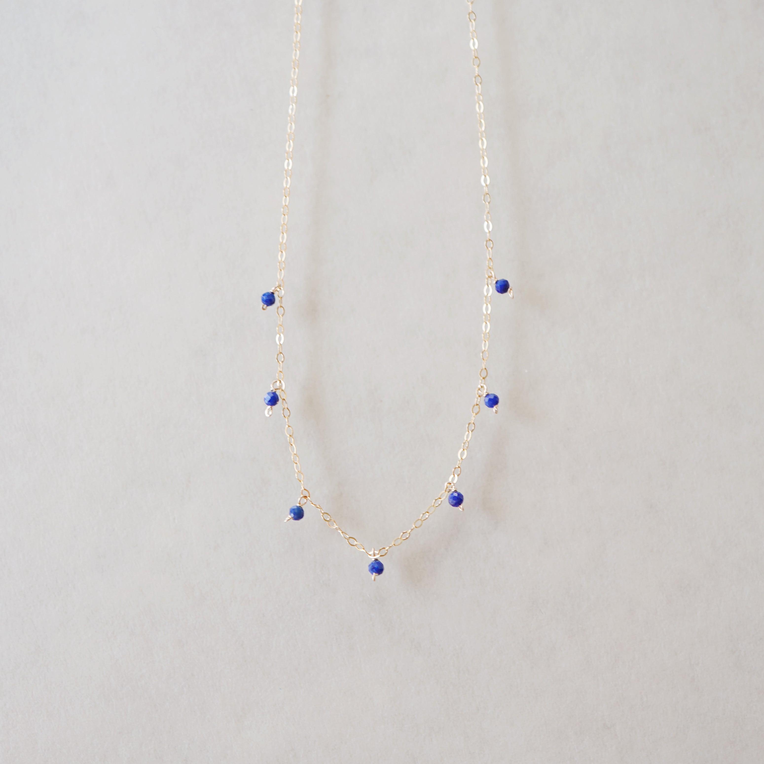 14KGF 極小ラピスラズリドットネックレス | temtem