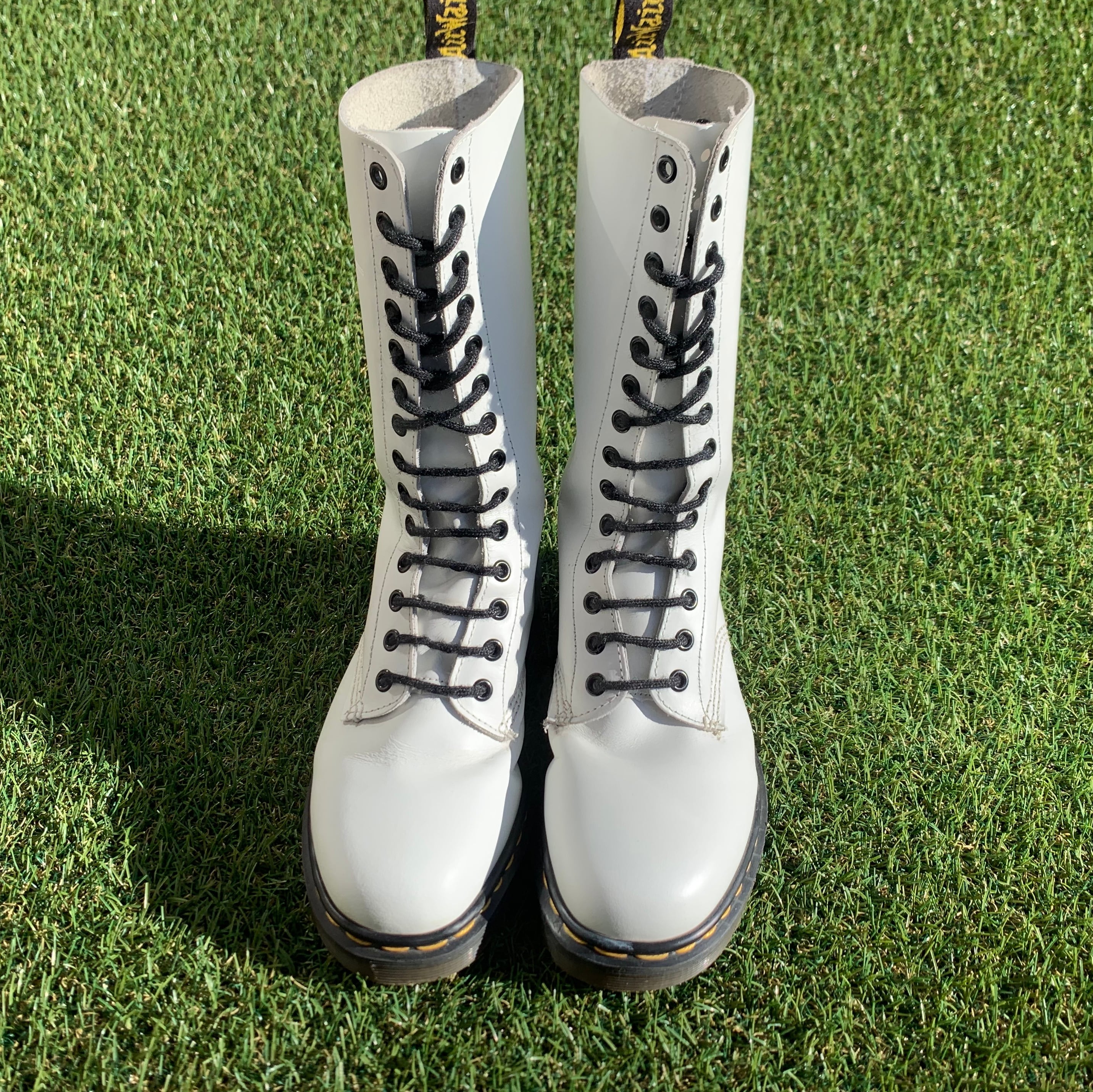 イングランド製!Dr.Martens ドクターマーチン 14ホールブーツ D18 | reshoe