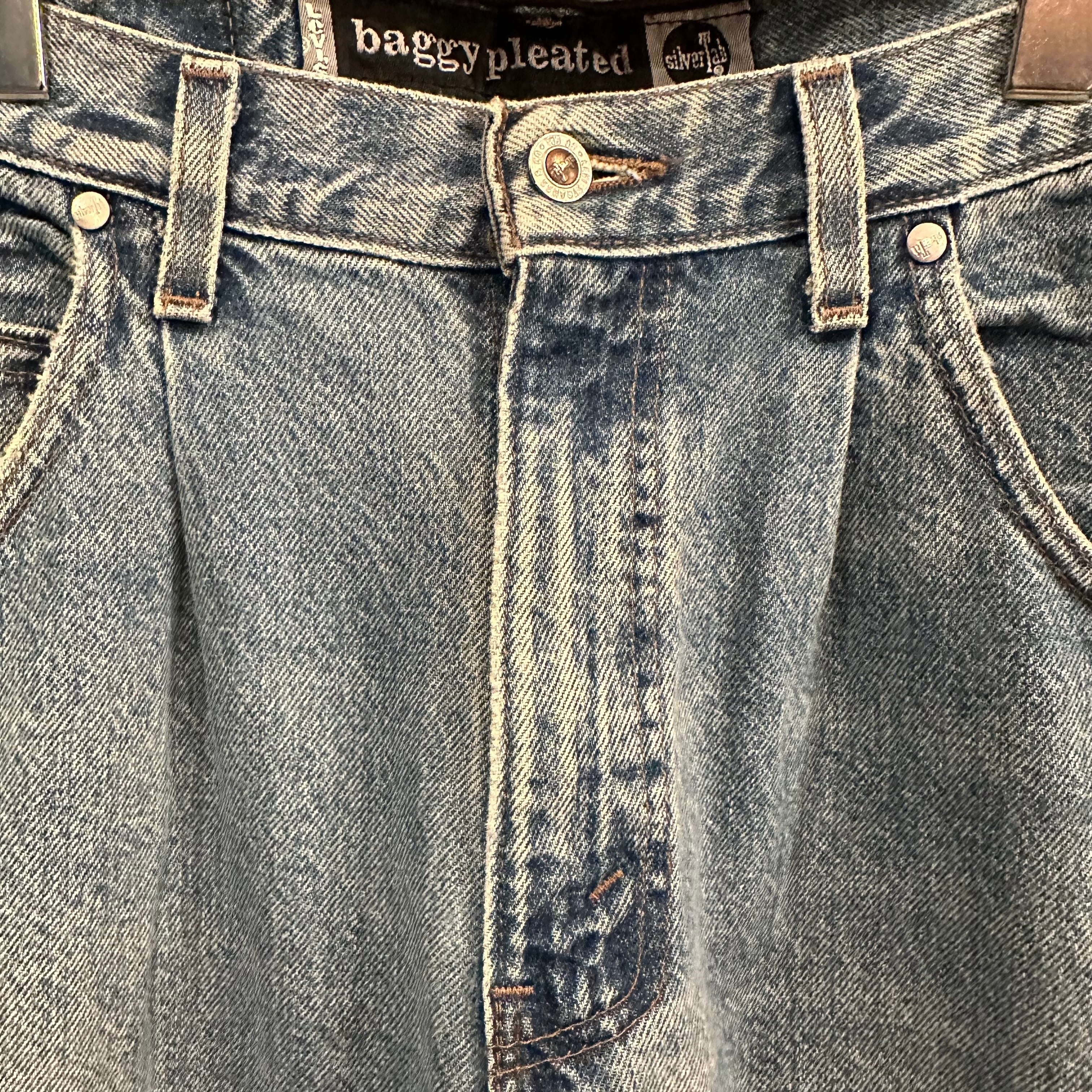 90s Levis Silver Tab Baggy Denim Pants | VOSTOK 90s Levis Silver Tab Baggy Denim Pants | VOSTOK