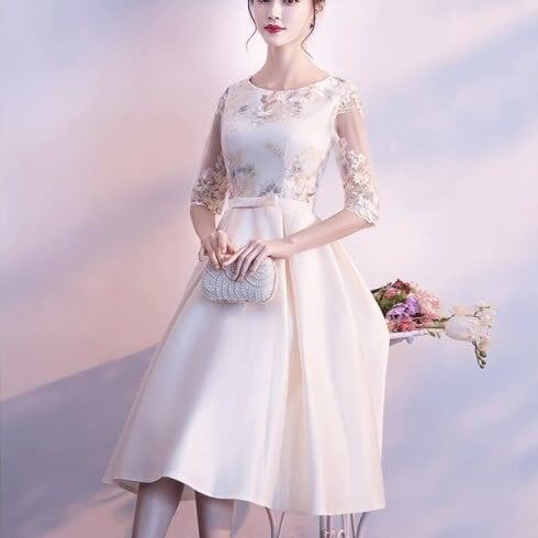 ウエストのデザインが可愛いイブニングドレス♩.• ドレス 膝丈 イブニングドレス ミドル丈 大きいサイズ レース