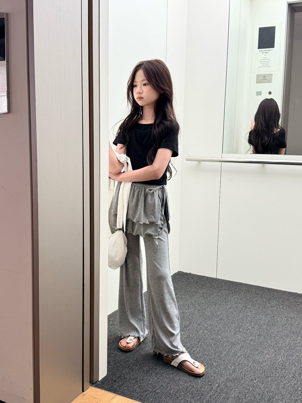 [COMMA] Strap Tee / [콤마] 끈티