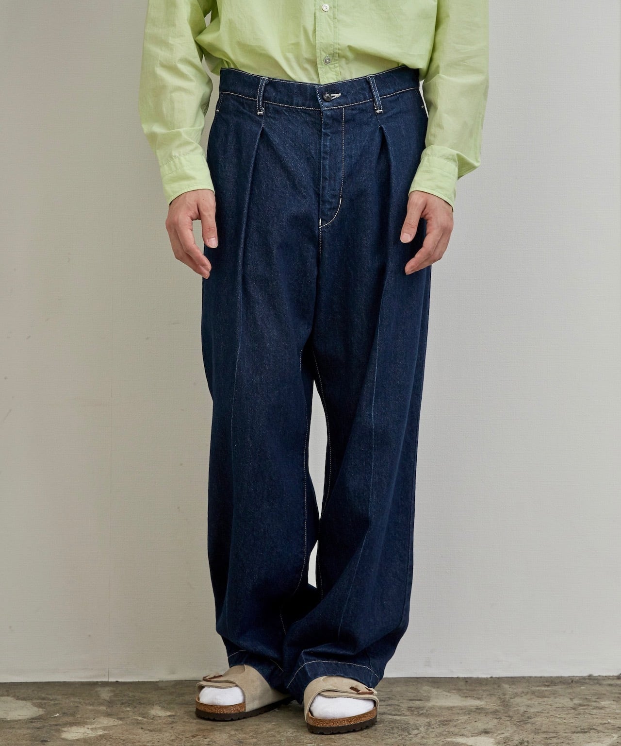 ORGANIC COTTON DENIM TUCK PANTS / オーガニックコットンタックデニム