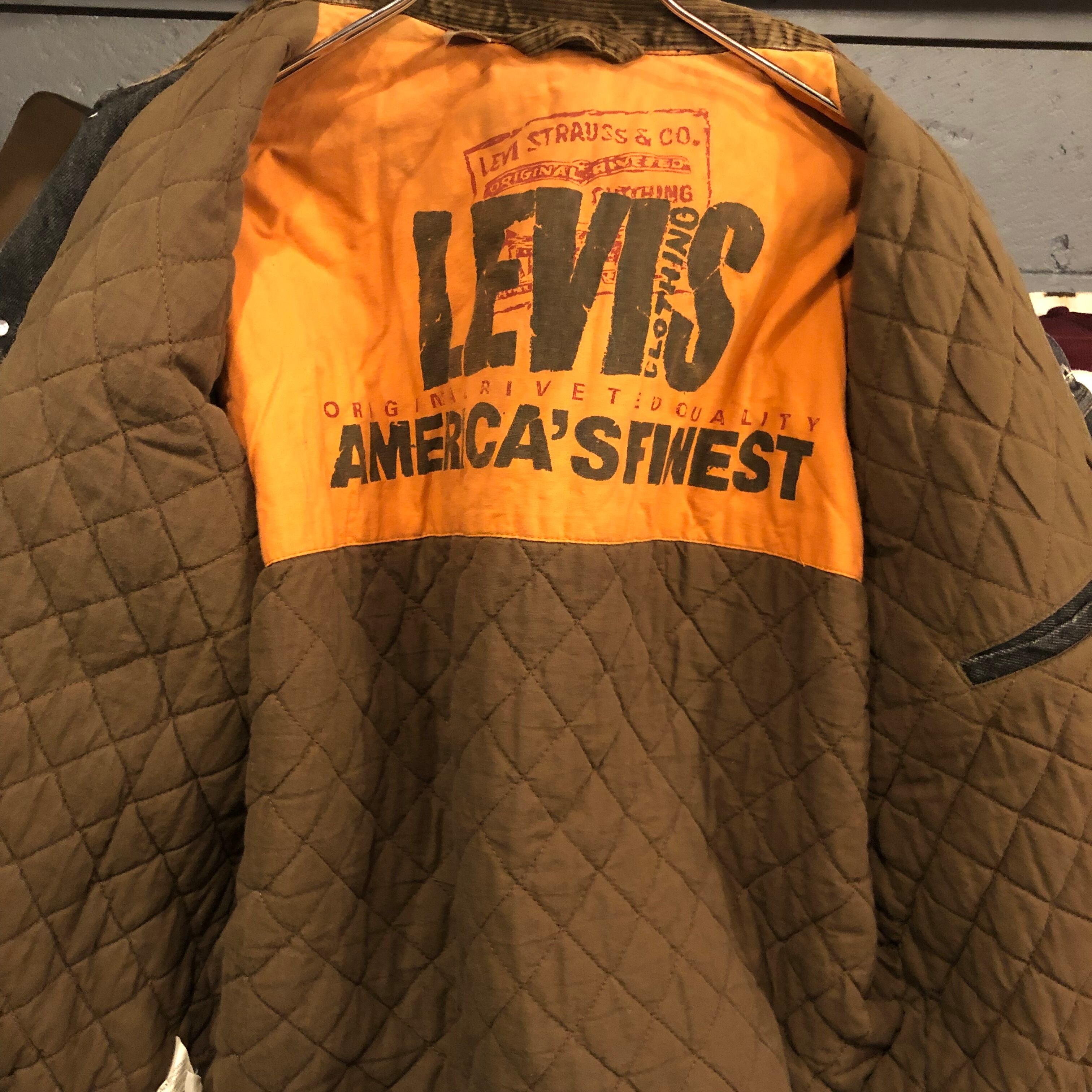 90s Levis 70612 Black Denim Jacket | VOSTOK 90s Levis 70612 Black Denim Jacket | VOSTOK