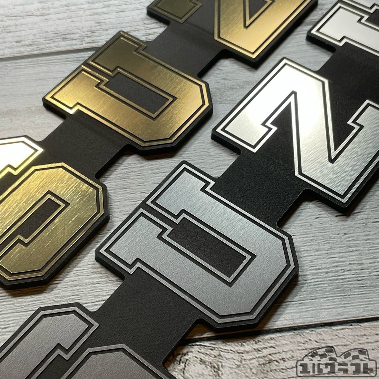 スズキカレッジロゴグリルエンブレム（ビッグサイズ）