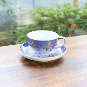 【アウトレット】有田焼　コーヒー碗皿　ブルーぼかし鳥唐草 3-033