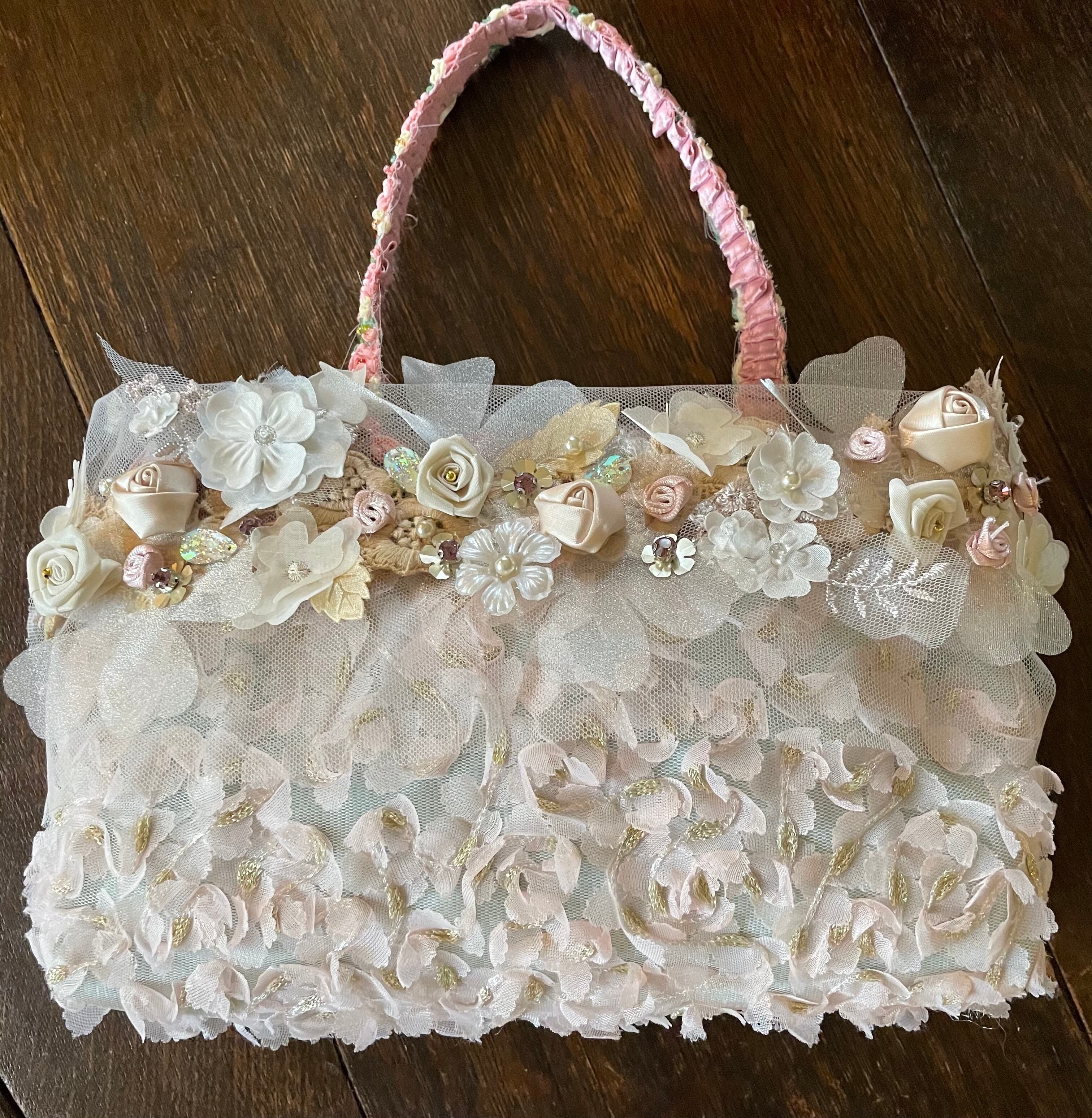 ビジューや小花のブレードバッグのキット