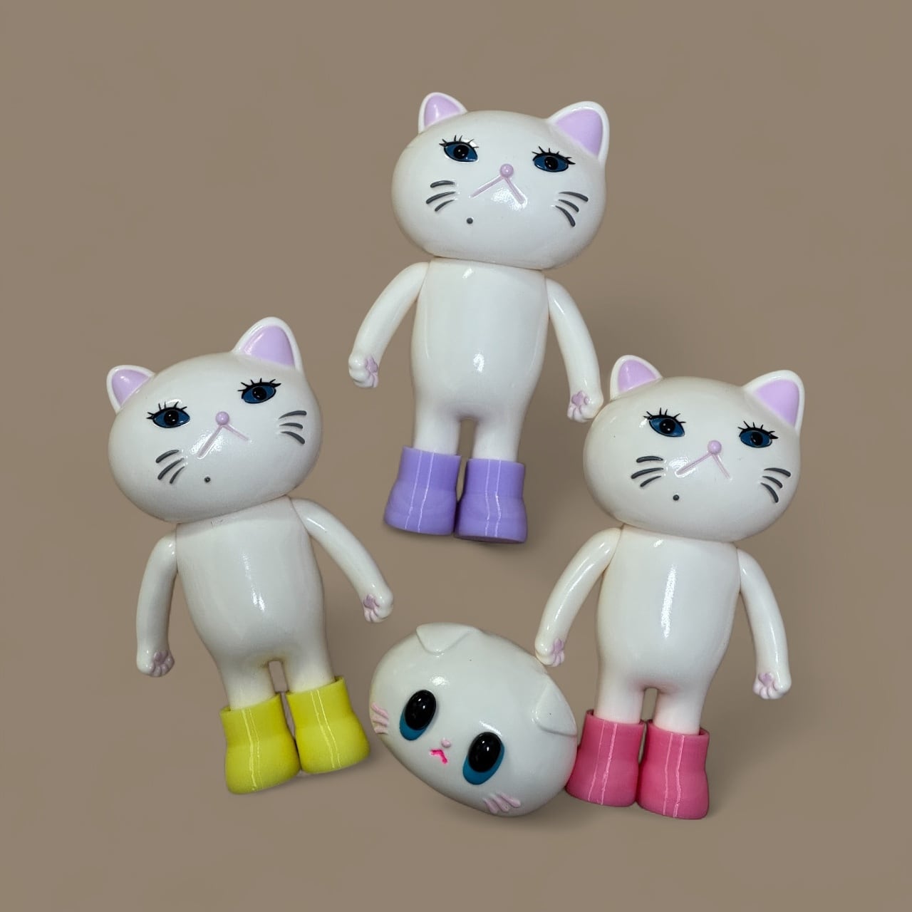 フルネノネコ アイボリー通常ver. ソフビ | Flune 文房具 猫雑貨