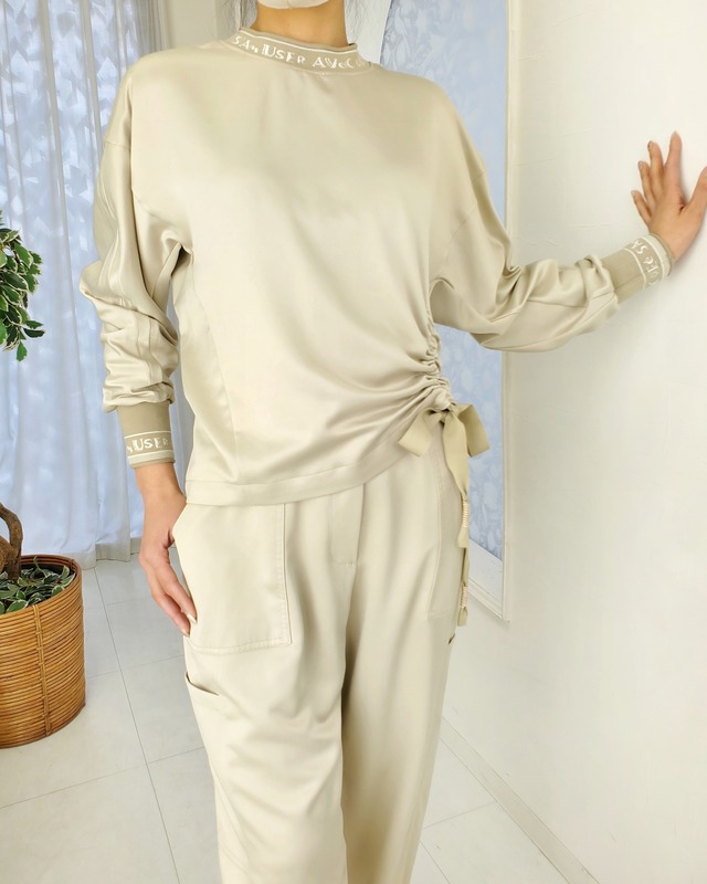 光沢 シャーリング 高級 長袖Tシャツ / MTV 1