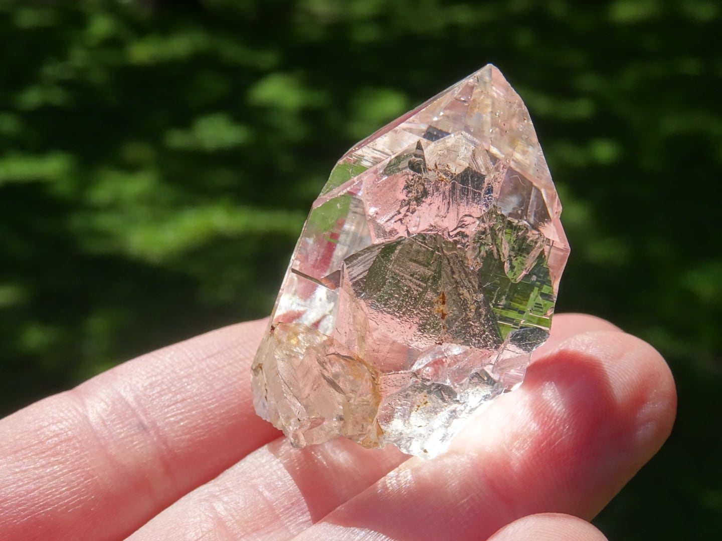 メルークォーツ(Meru産ヒマラヤ水晶) | 虹石屋 メルークォーツ(Meru産ヒマラヤ水晶) | 虹石屋