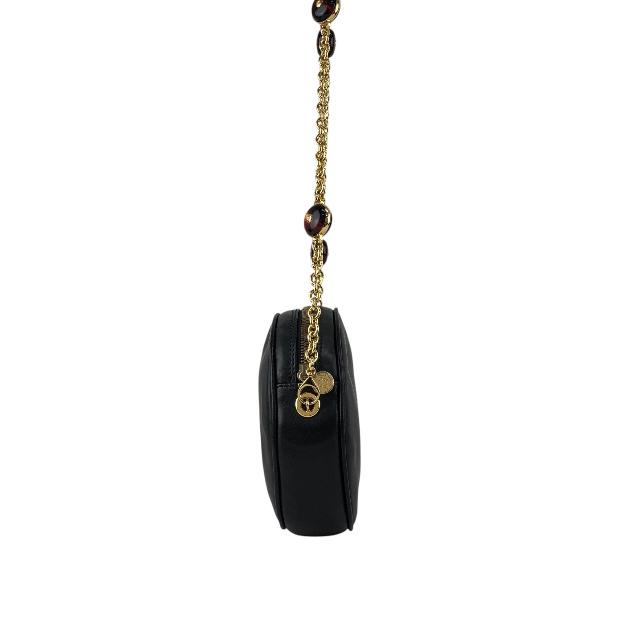 FENDI フェンディ ショルダーバッグ ブラック ロゴ レザー チェーン FENDI フェンディ ショルダーバッグ ブラック ロゴ レザー チェーン