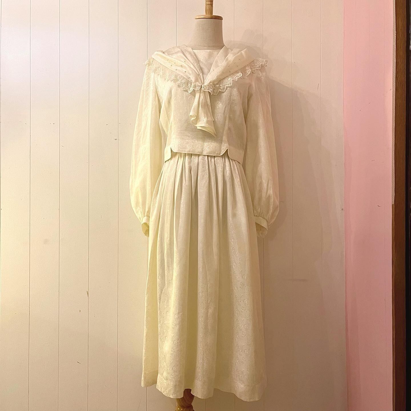 white satin shawl lace one-piece