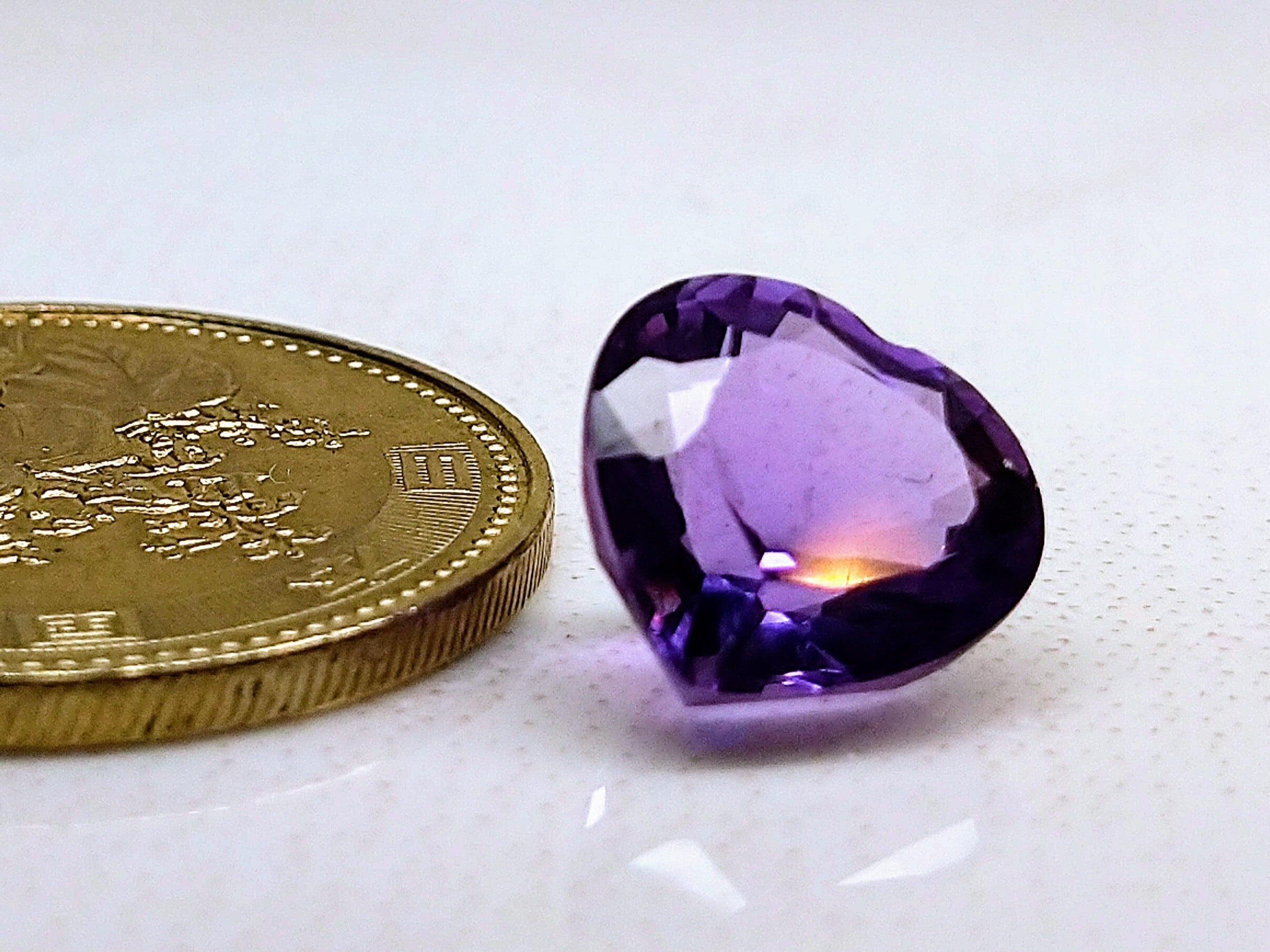 アメジスト(紫水晶)ハートカットルース1.5ct | SARAS アメジスト(紫水晶)ハートカットルース1.5ct | SARAS
