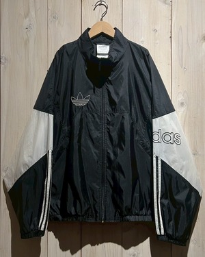 【a.k.a.C.a.k.a vintage】80's “adidas”Monotone Vintage Loose Nylon Track Jacket