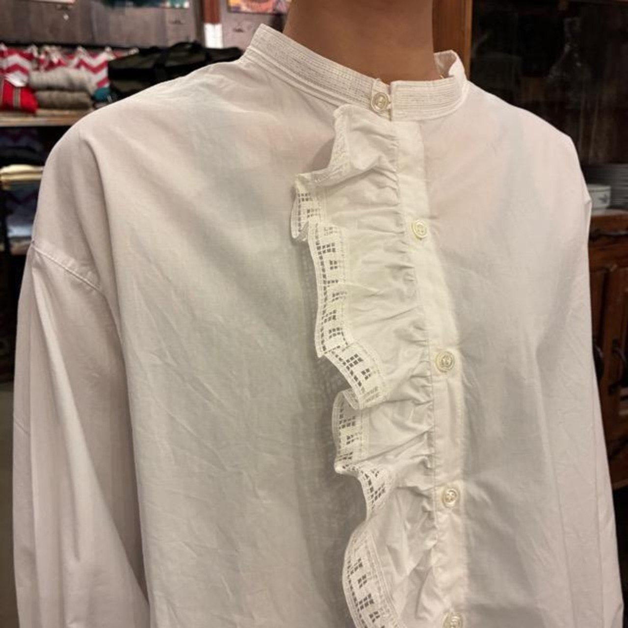 UNIVERSAL SEVEN Natural Typewriter Italian Filet Lace Ruffle Blouse, White, White, Long Sleeve, Cotton