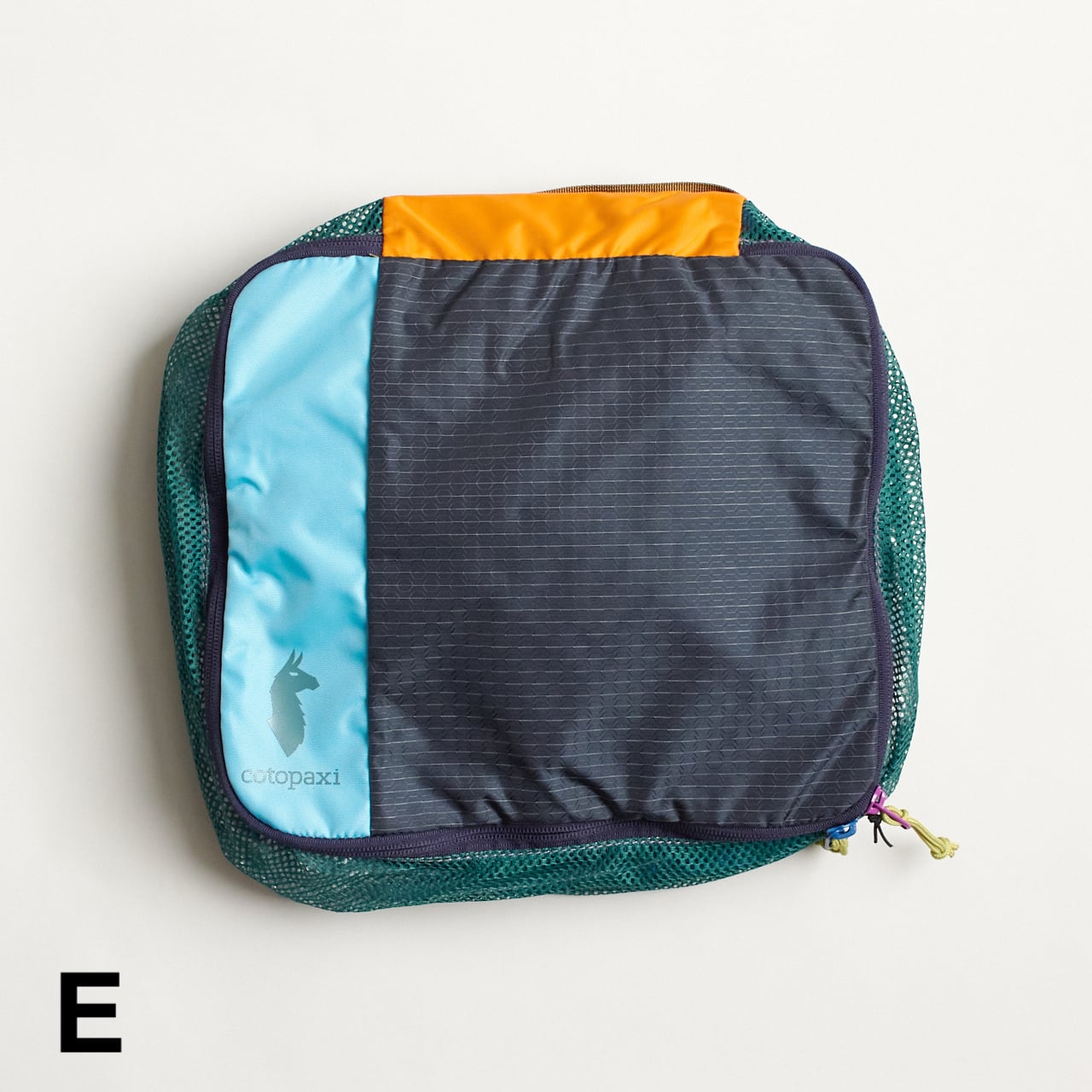Cotopaxi(コトパクシ)Cubo 10L c/#E Travel Cube -Del Día ポーチ