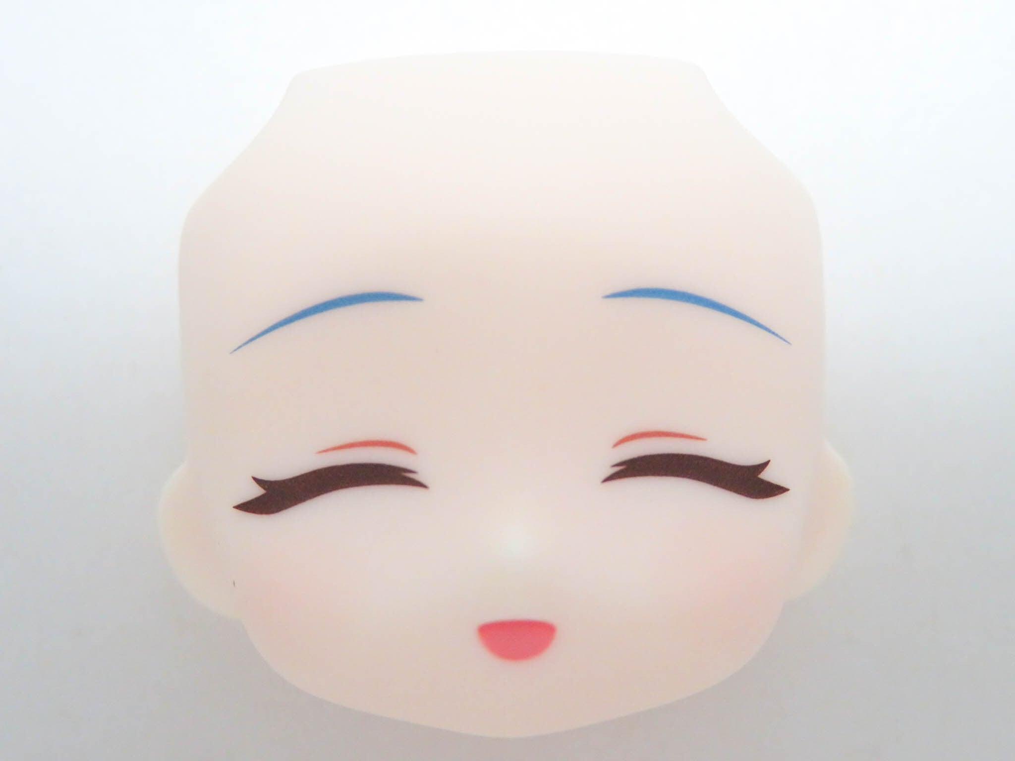 再入荷【2437】 生塩ノア 顔パーツ 笑顔 ねんどろいど | ホビー通販