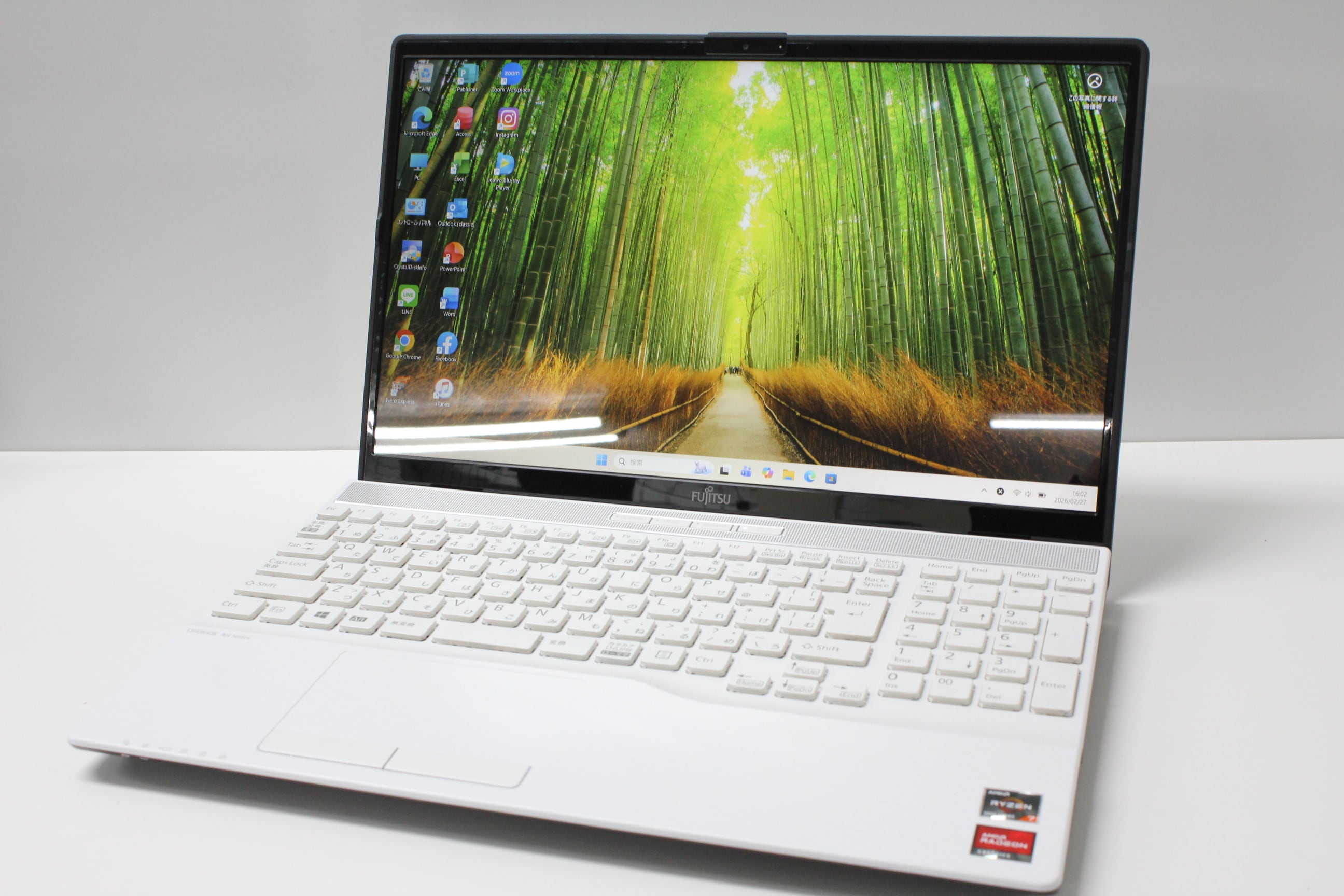 中古ノートPC】富士通〈LIFEBOOK AH58/D3〉Intel Core i7/SSD512GB