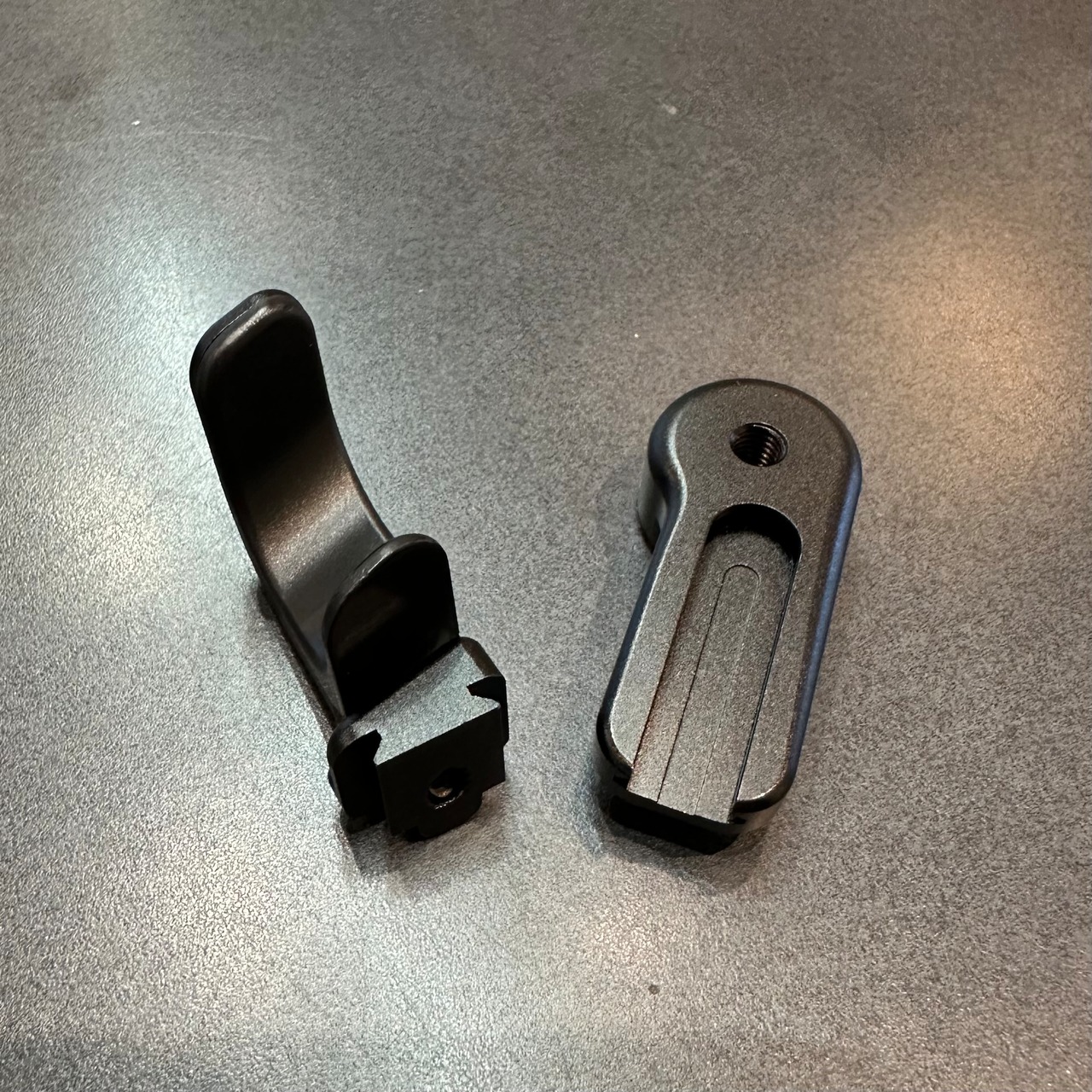 H&H Adjustable Front Hook [T Line]