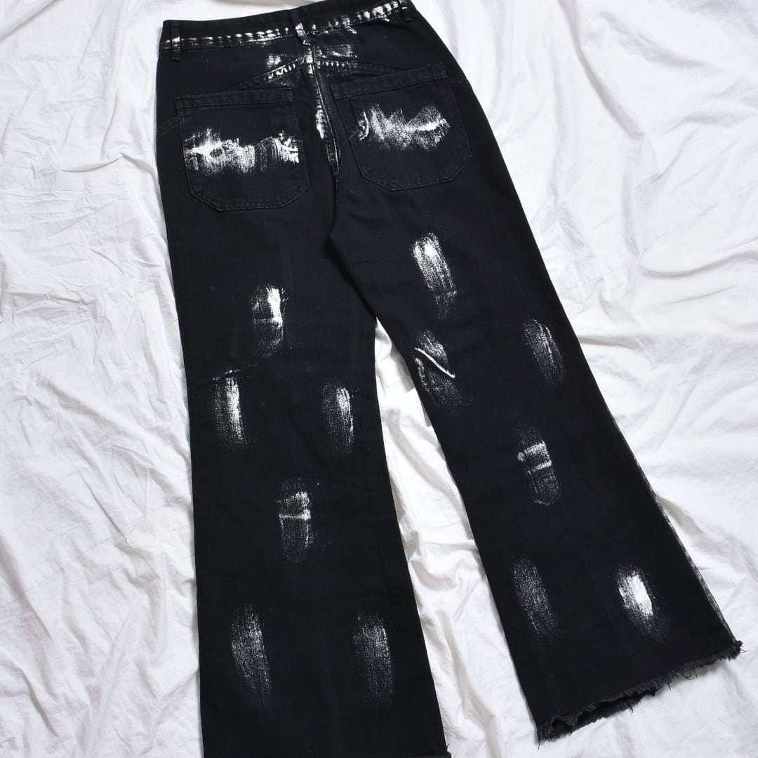 ニースタッズ ダメージフレアパンツ | VOLCAN&APHRODITE