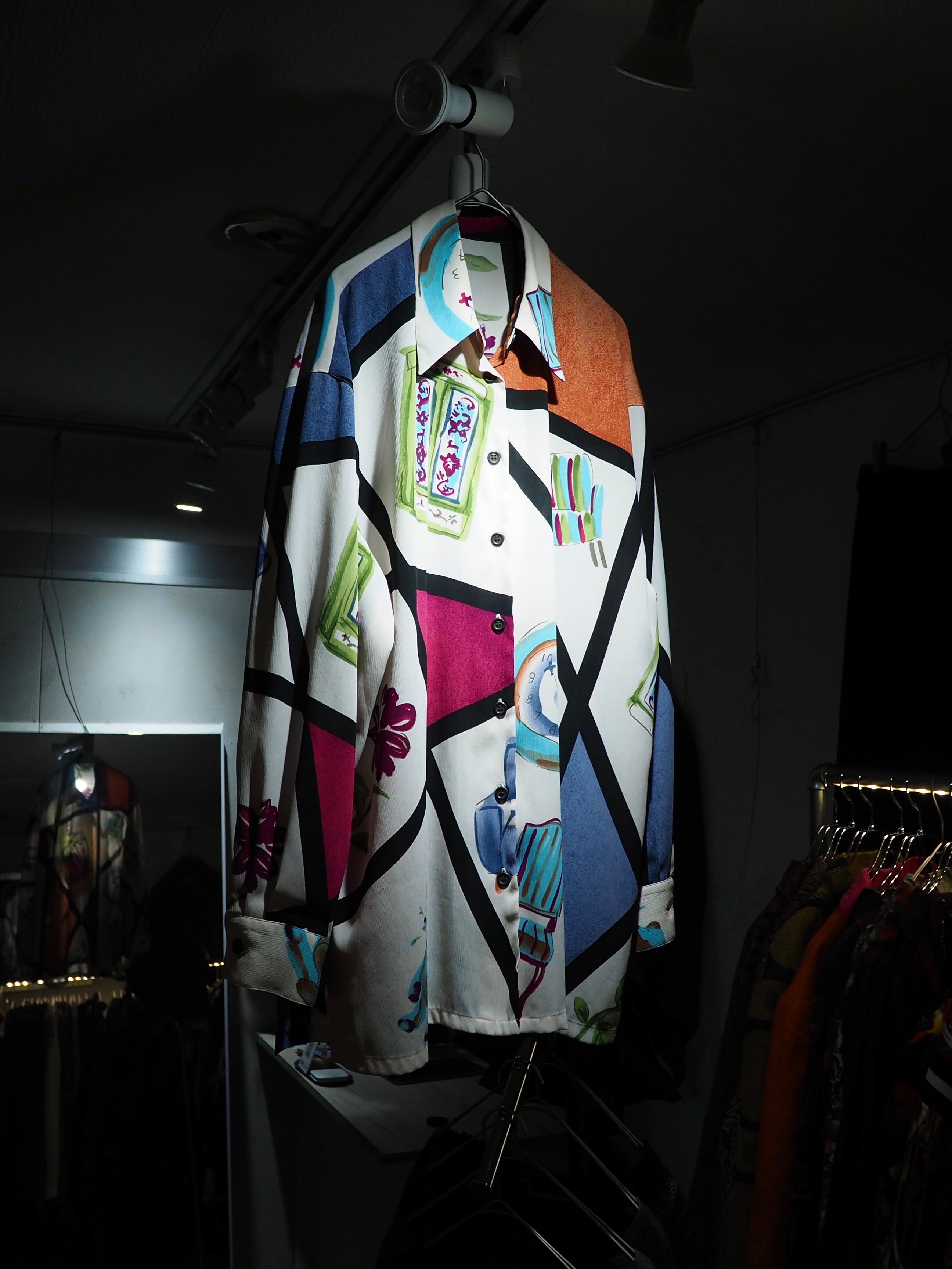 1990s Modern retro art painted vintage Drape shirt