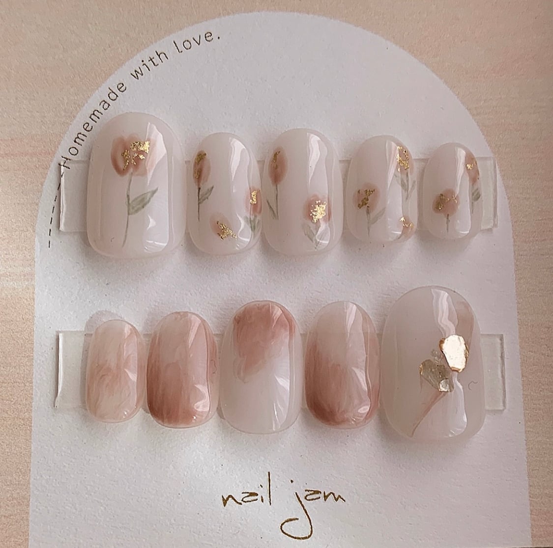 PinkBrown tulip 【ホワイトラテくすみフラワー No.11】 | nail jam