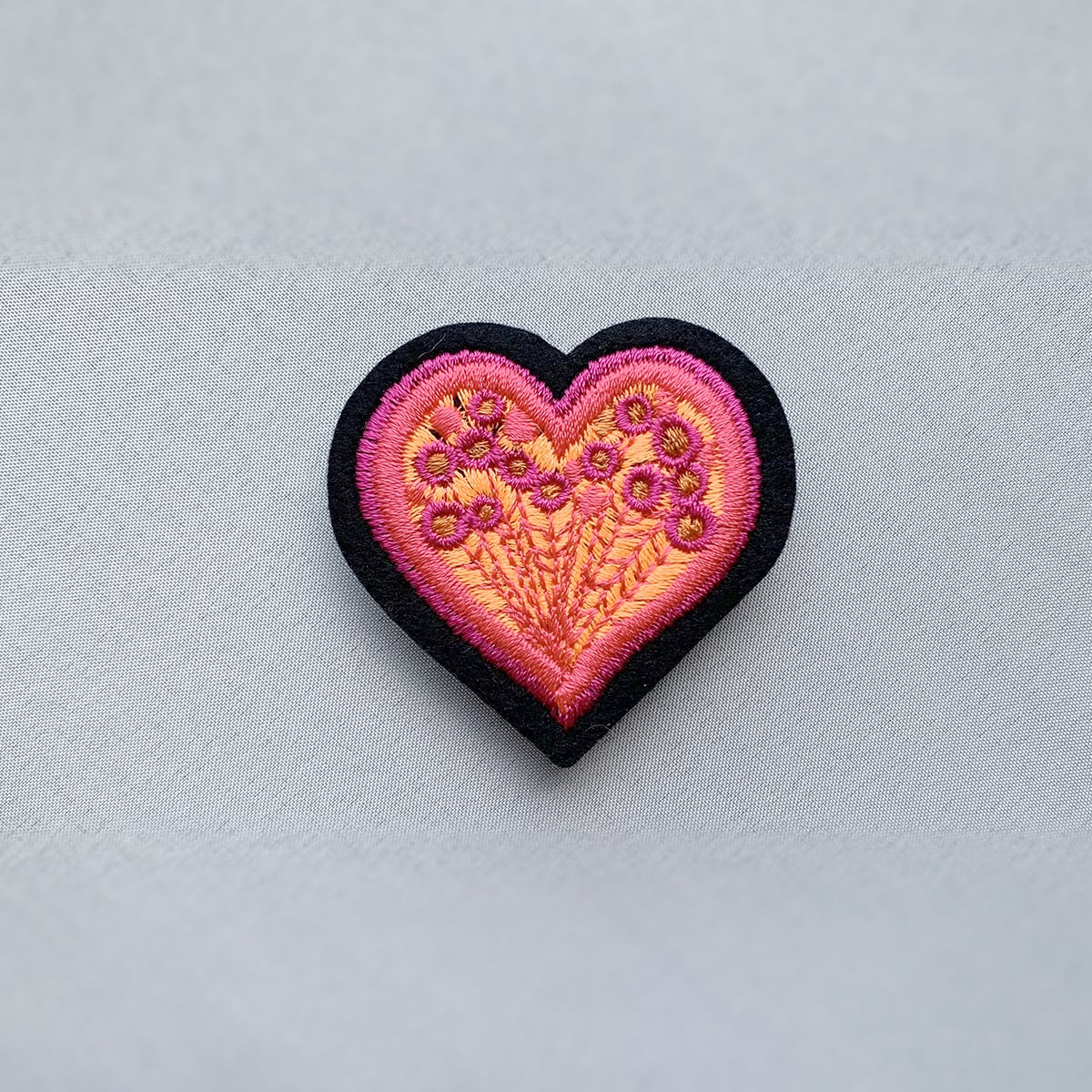 刺繍ブローチ (br-172)3色